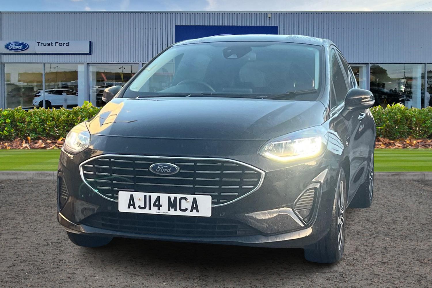 Ford FIESTA Photo 4
