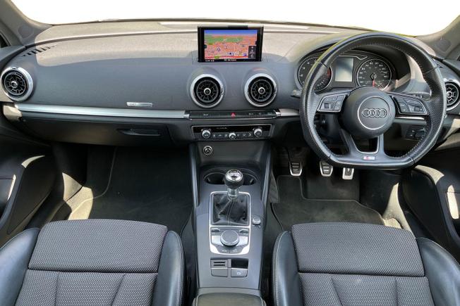 AUDI A3 Photo 10