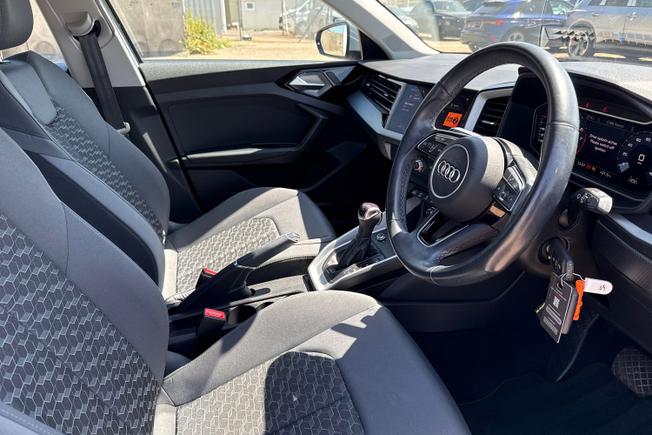 AUDI A1 Photo 21