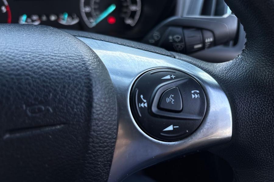 Ford TRANSIT CONNECT Photo autoimg-eaa17af357d30457928deb0f1bda2ed1d1301e75.jpg