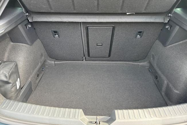 SEAT Leon Photo 12