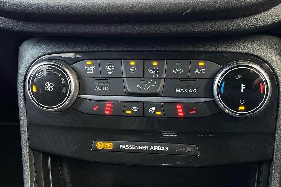 Ford PUMA Photo autoimg-eaac8202056d25dc34439f8ebfd3b8509e1e23c8.jpg