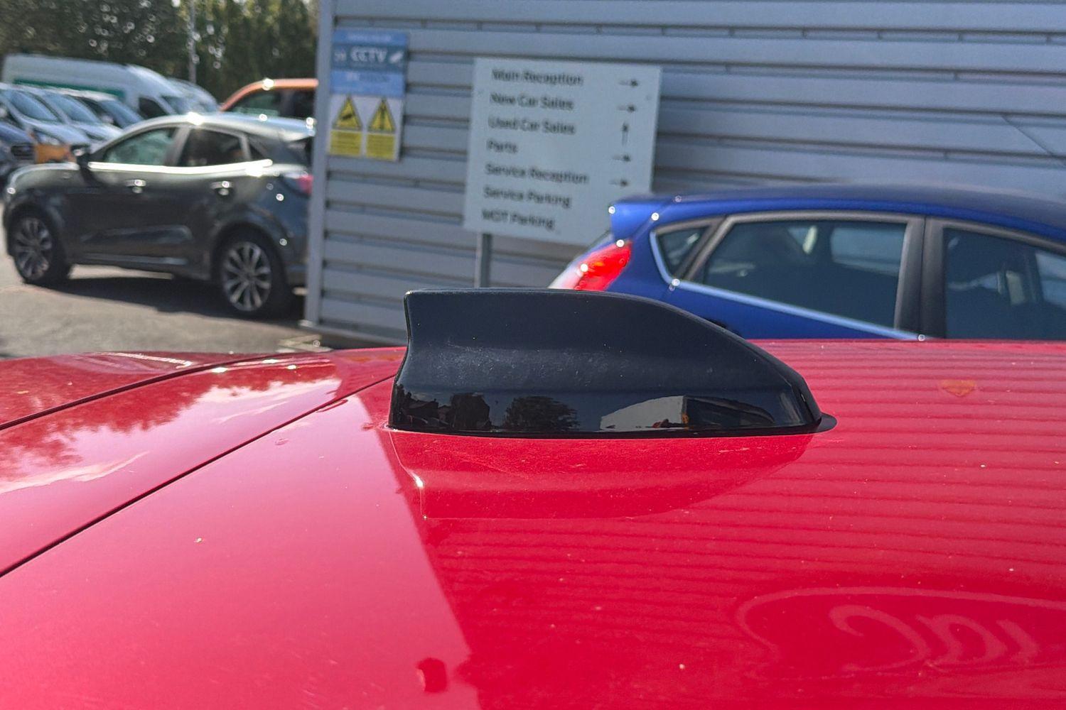 Ford PUMA Photo 38
