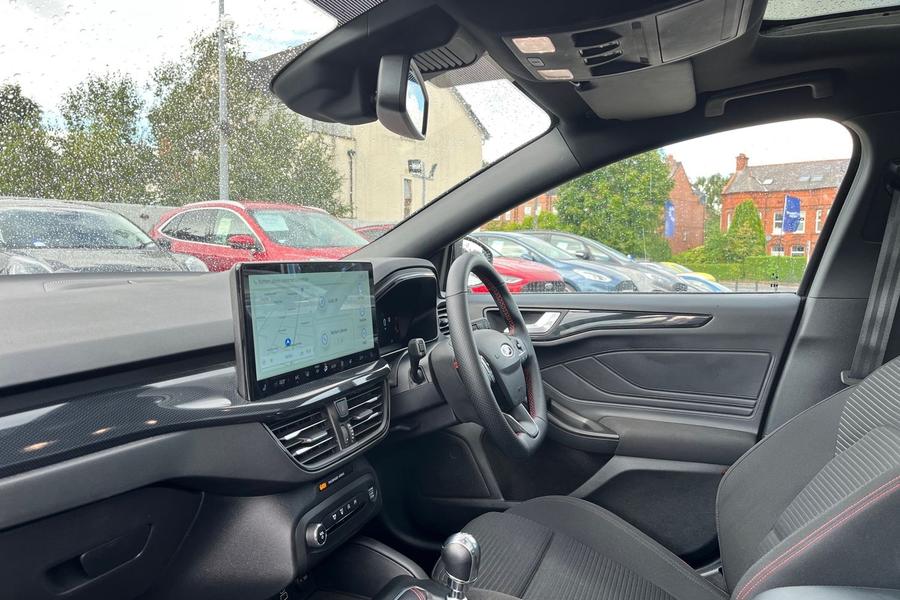 Ford FOCUS Photo autoimg-eab0b37166a8dc41cbae0373d8c0bb22a8c0dc60.jpg