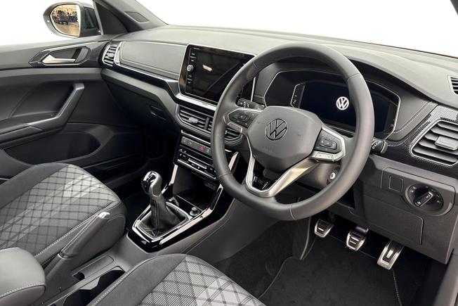 VOLKSWAGEN T-Cross Photo 6