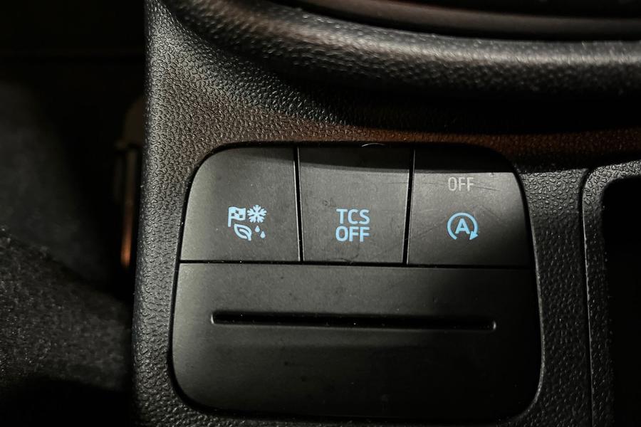 Ford FIESTA Photo autoimg-eab9d0fe9e5dcd86c033870b3f9016d8dc042f4d.jpg
