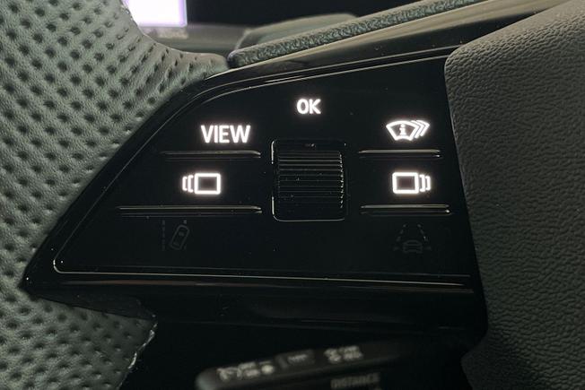 AUDI  A6 Photo 16