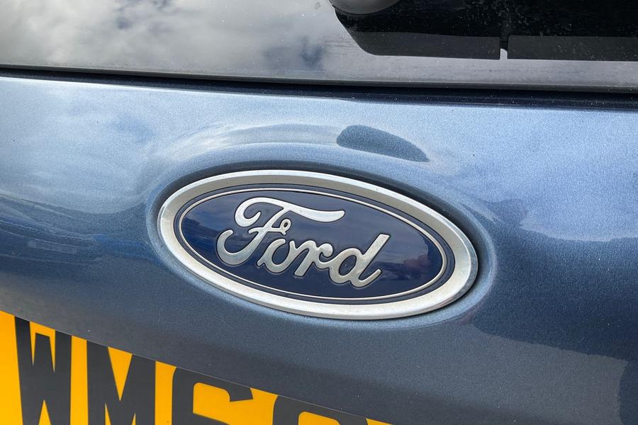 Ford FIESTA Photo autoimg-eabbd6772792525ae21398d562fa628f227a0155.jpg