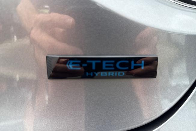 RENAULT Clio Photo 27