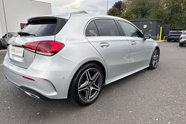 MERCEDES-BENZ A Class Photo 31