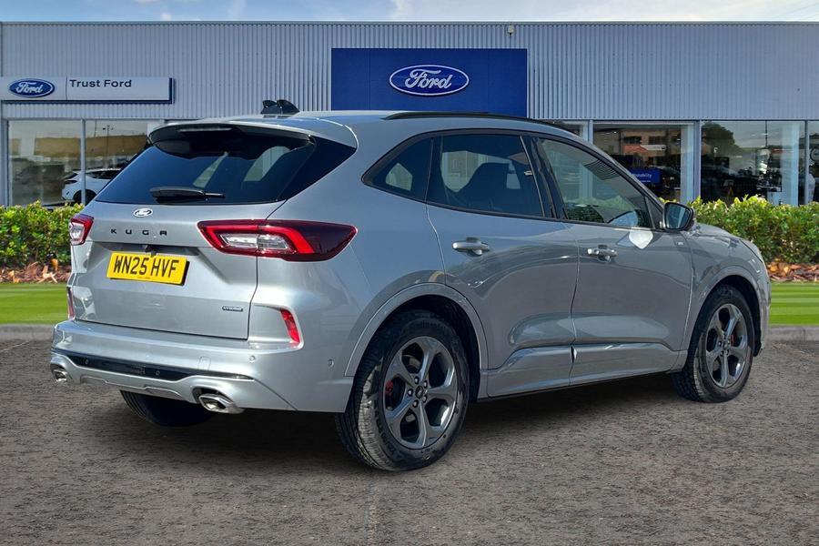 Ford KUGA Photo autoimg-eac9820fb1bfc631930d0d9c95caabf9ccd2fa15.jpg