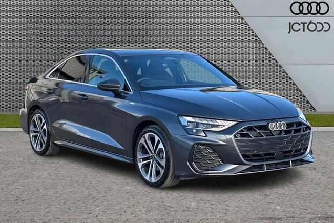 AUDI  A3 Saloon Photo 1