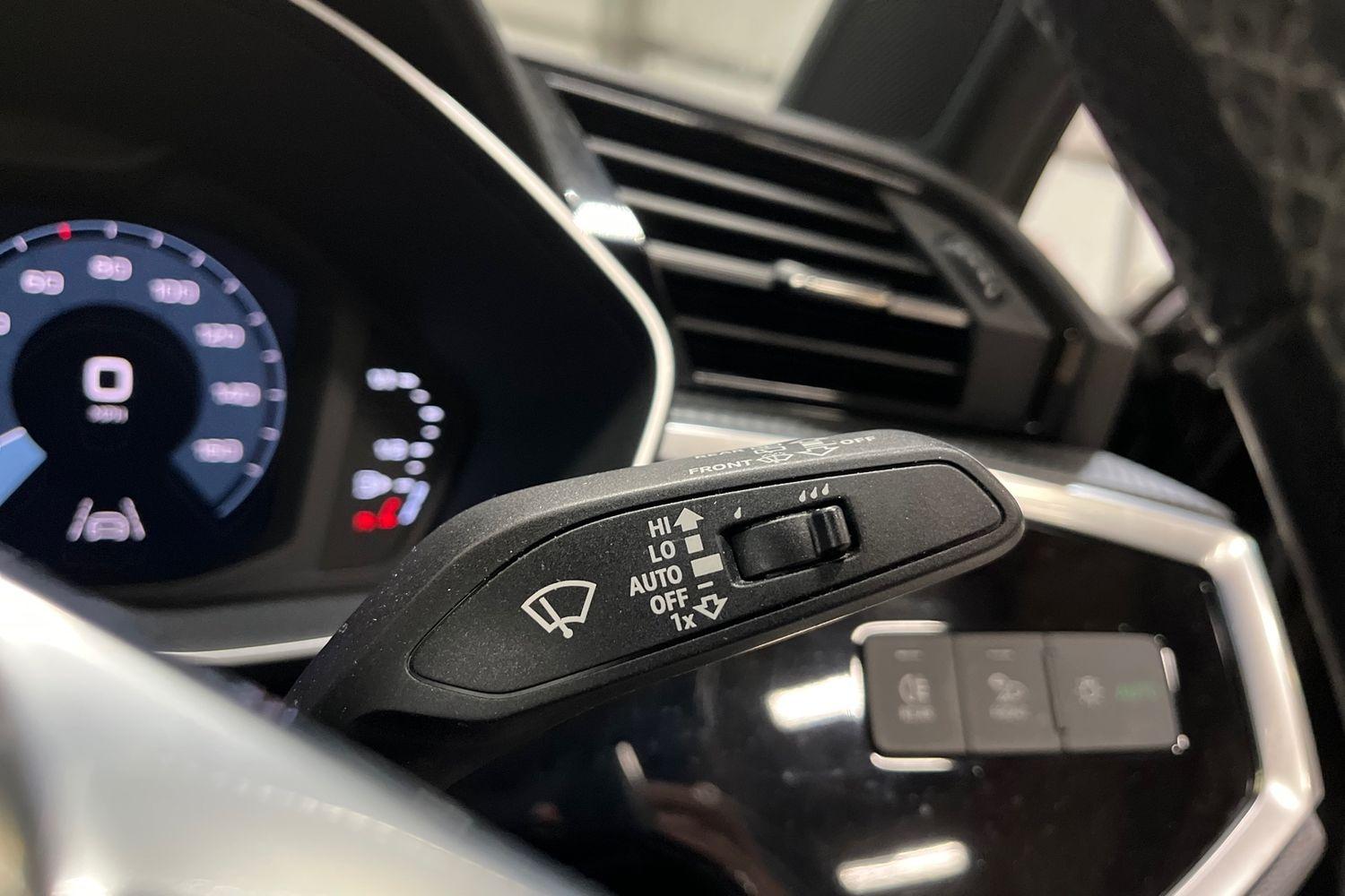Audi Q3 Photo 14