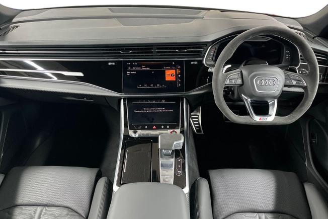 AUDI RSQ8 Photo 10