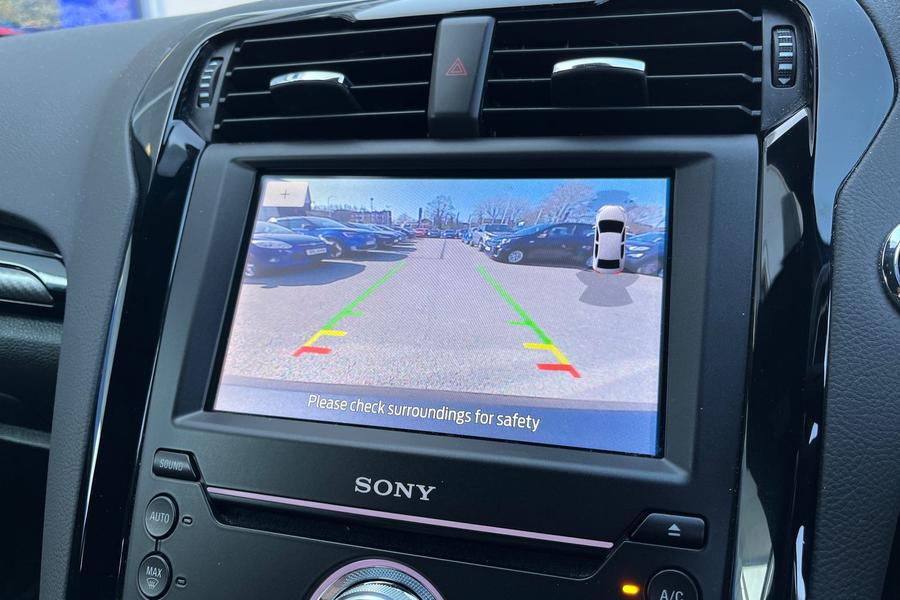 Ford MONDEO Photo autoimg-eadc3c624d6a5889f4302ab40d28d74aec3a0a25.jpg