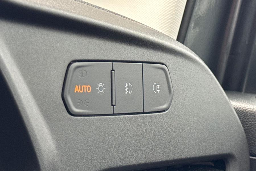 Ford TRANSIT CONNECT Photo autoimg-eadf94e198cbc8544ee5942c398a653401e532d6.jpg