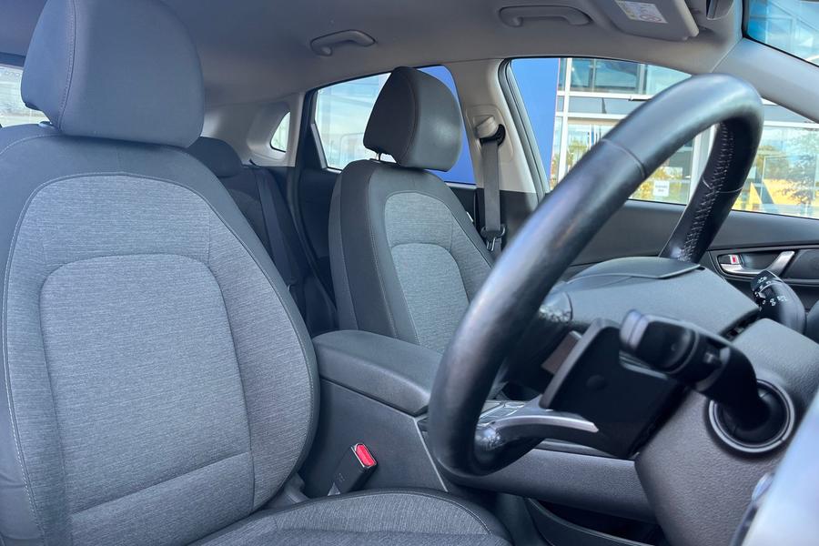 Hyundai KONA Photo autoimg-eae3ba0888262f7a7710735fc8327b0b99829eaf.jpg