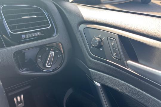 Volkswagen Golf GTI Performance Photo autoimg-eae748d68b91350d03de4e4ae7ef1db0651795ce.jpg