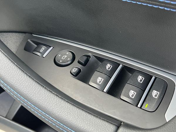 BMW X4 Photo autoimg-eae89e0a3ef078dbb1d4b5951d6e67e69c29eede.jpg