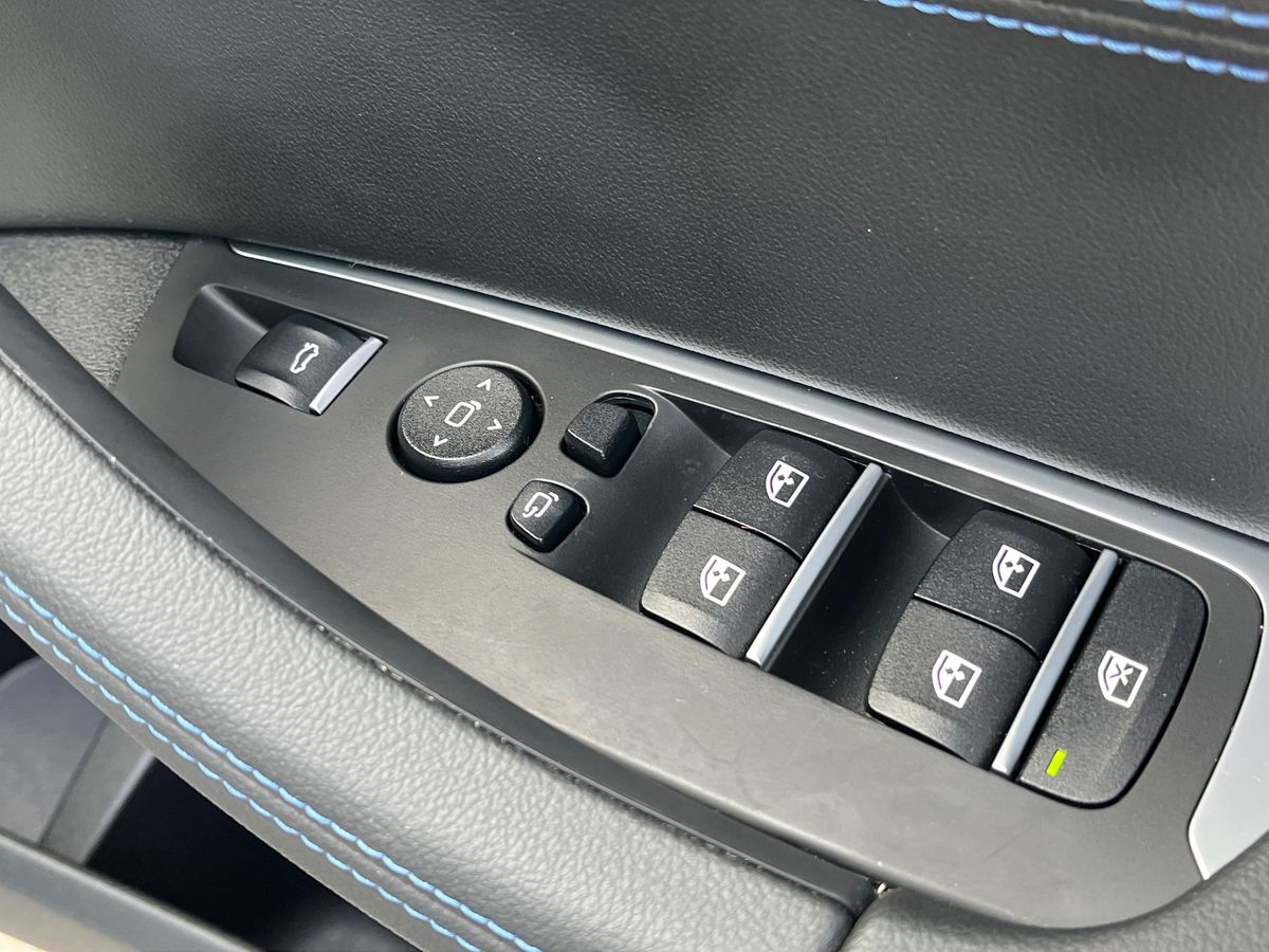 BMW X4 Photo 28