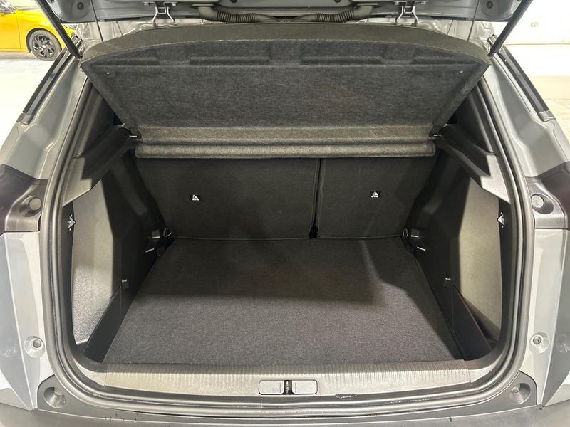 2025 25 PEUGEOT 2008