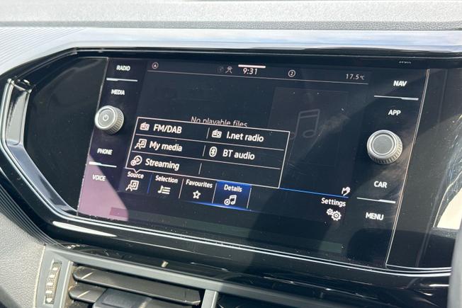 Volkswagen T-Cross Photo 33
