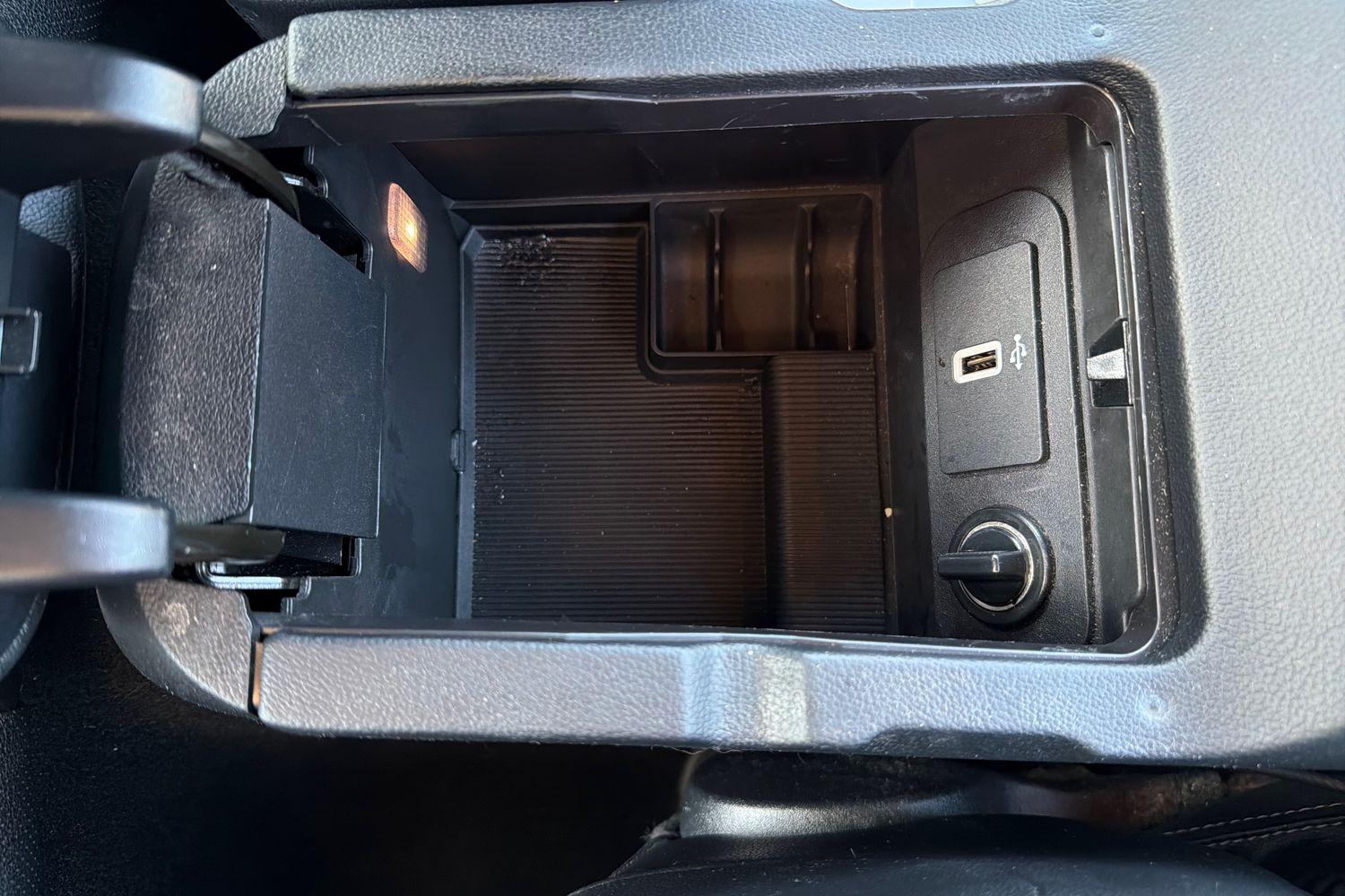 Ford MUSTANG Photo 39