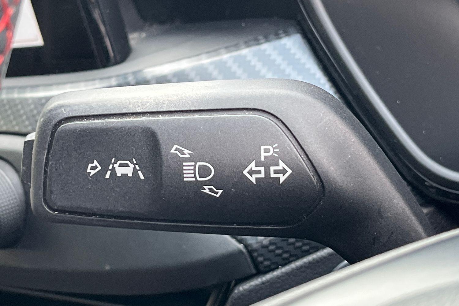Ford Focus Photo 13