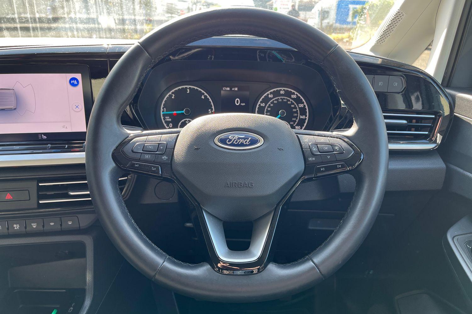 Ford TOURNEO CONNECT Photo 11