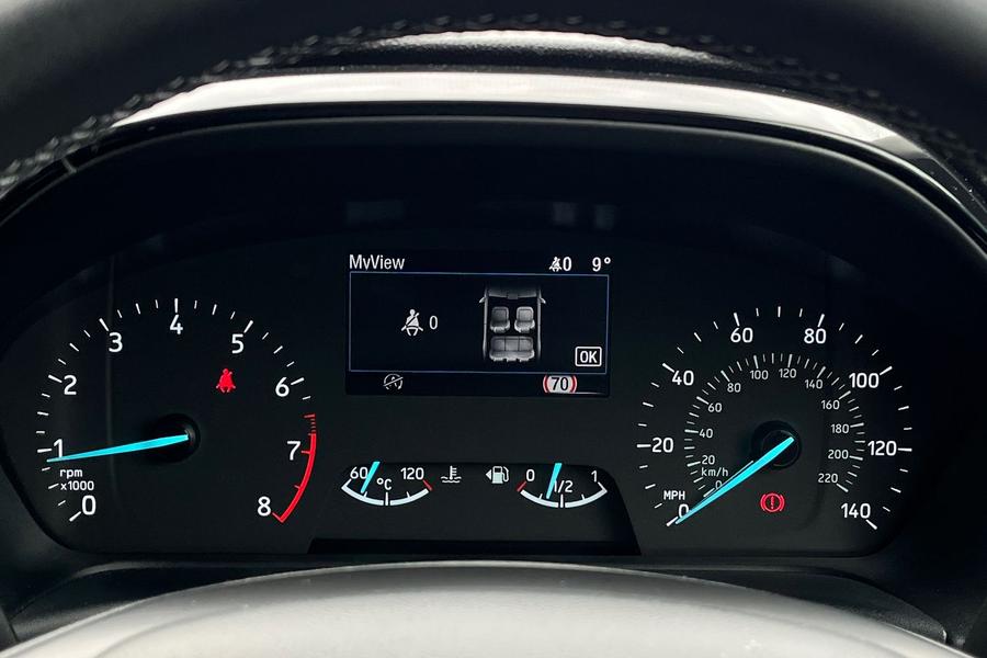 Ford Fiesta Photo autoimg-eaf84625976f1193c6482f6aed1078ace7f6462d.jpg