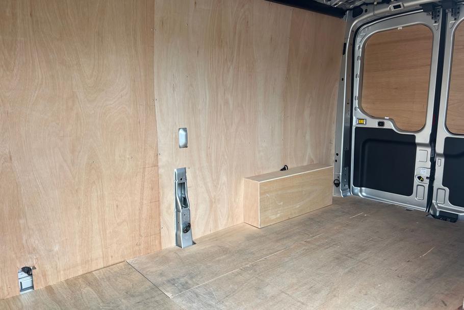 Used Ford TRANSIT WV26YBH 4