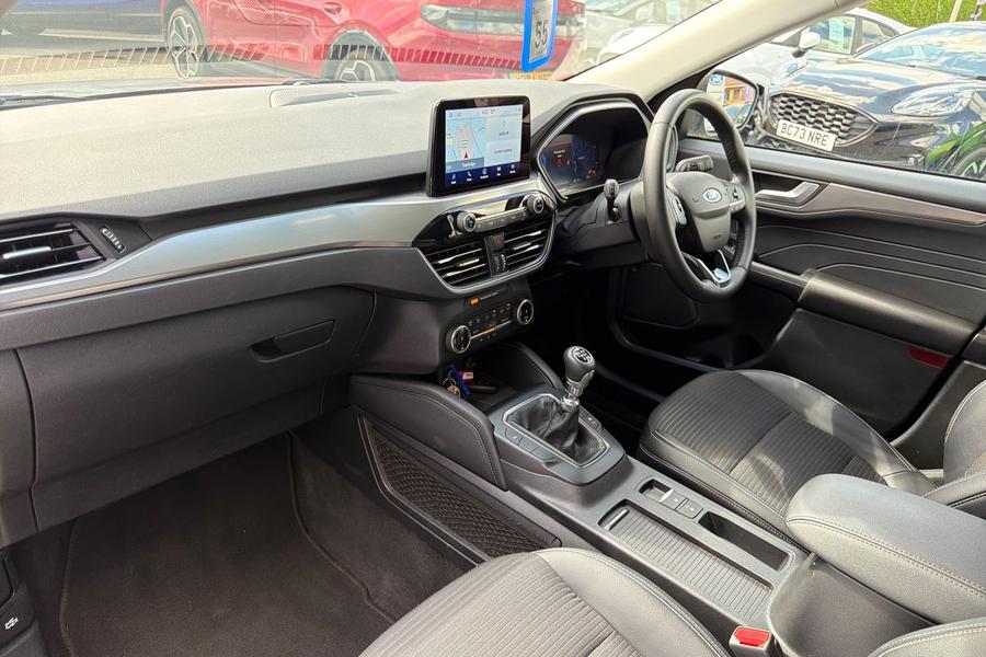 Ford Kuga Photo autoimg-eafb440634ef15a04bc389d9b98c9b832525c3a1.jpg