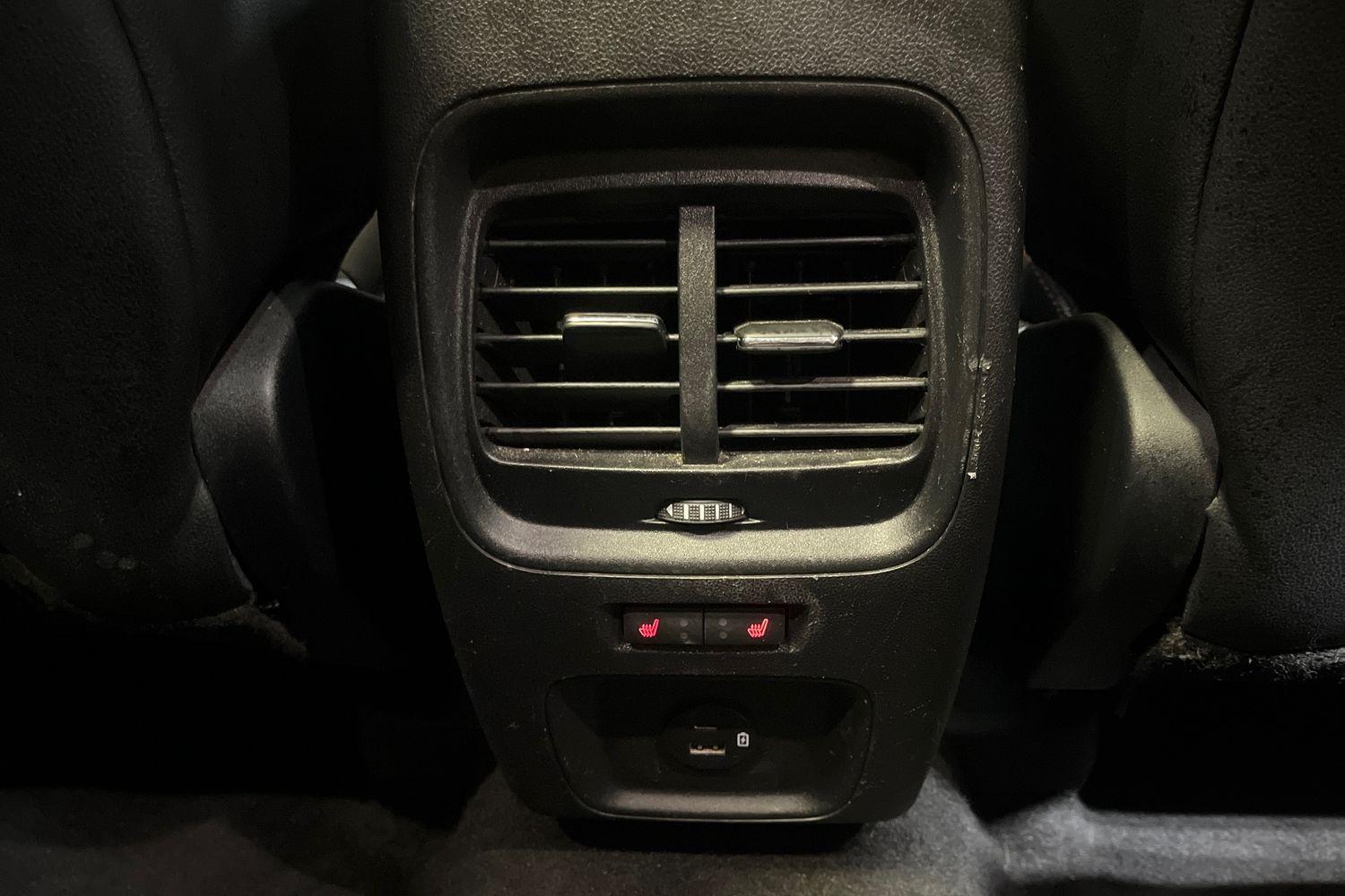 Ford KUGA Photo 44