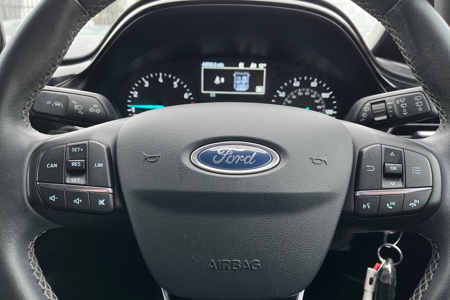 Ford FIESTA Photo autoimg-eb0ae802ede0126662b8ad1cef54bd64d557ed2a.jpg