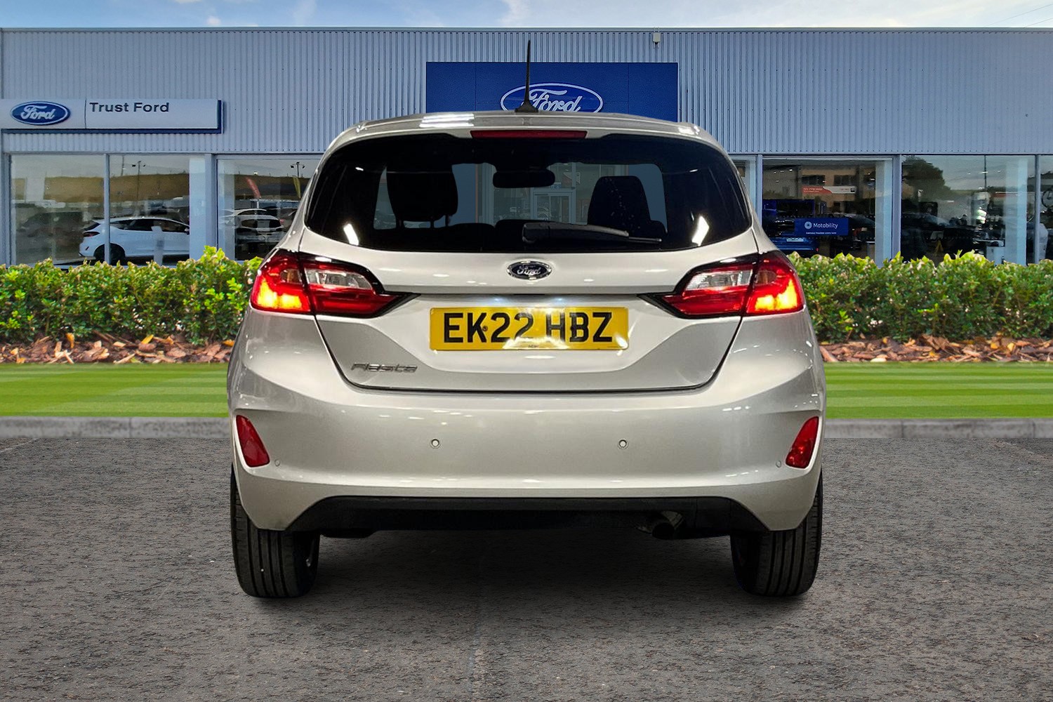 Ford FIESTA Photo 6