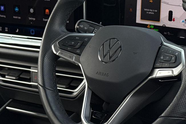 VOLKSWAGEN Tiguan Photo 38