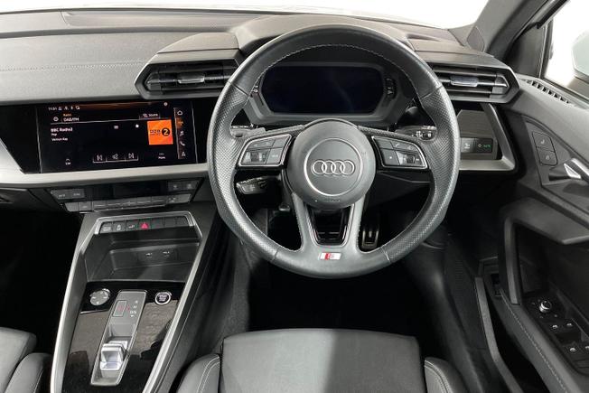 AUDI A3 Photo 11