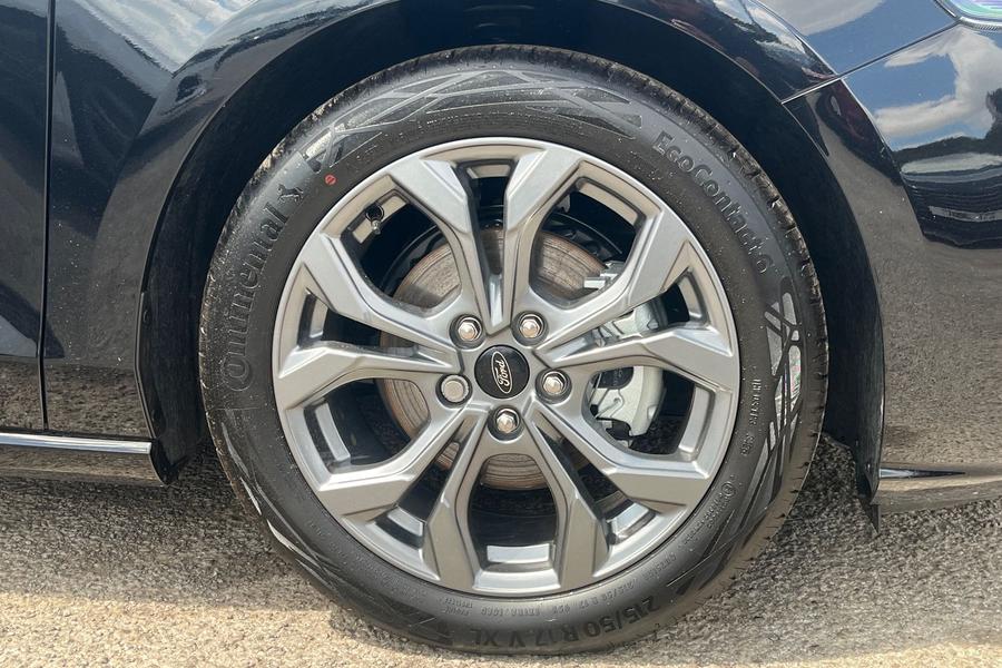 Ford FOCUS Photo autoimg-eb2a7577f88a6f8f8cd84aed8119d063d4e24936.jpg