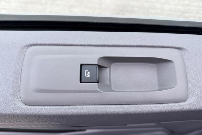Volkswagen E-Transporter Photo 36