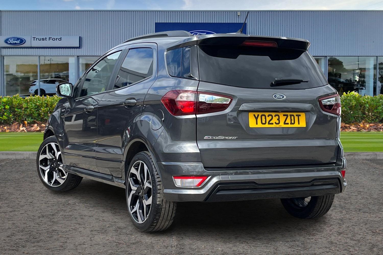 Ford ECOSPORT Photo 1