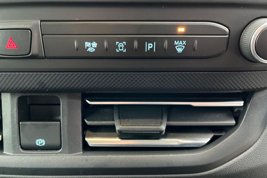 Used Ford TRANSIT CUSTOM 27