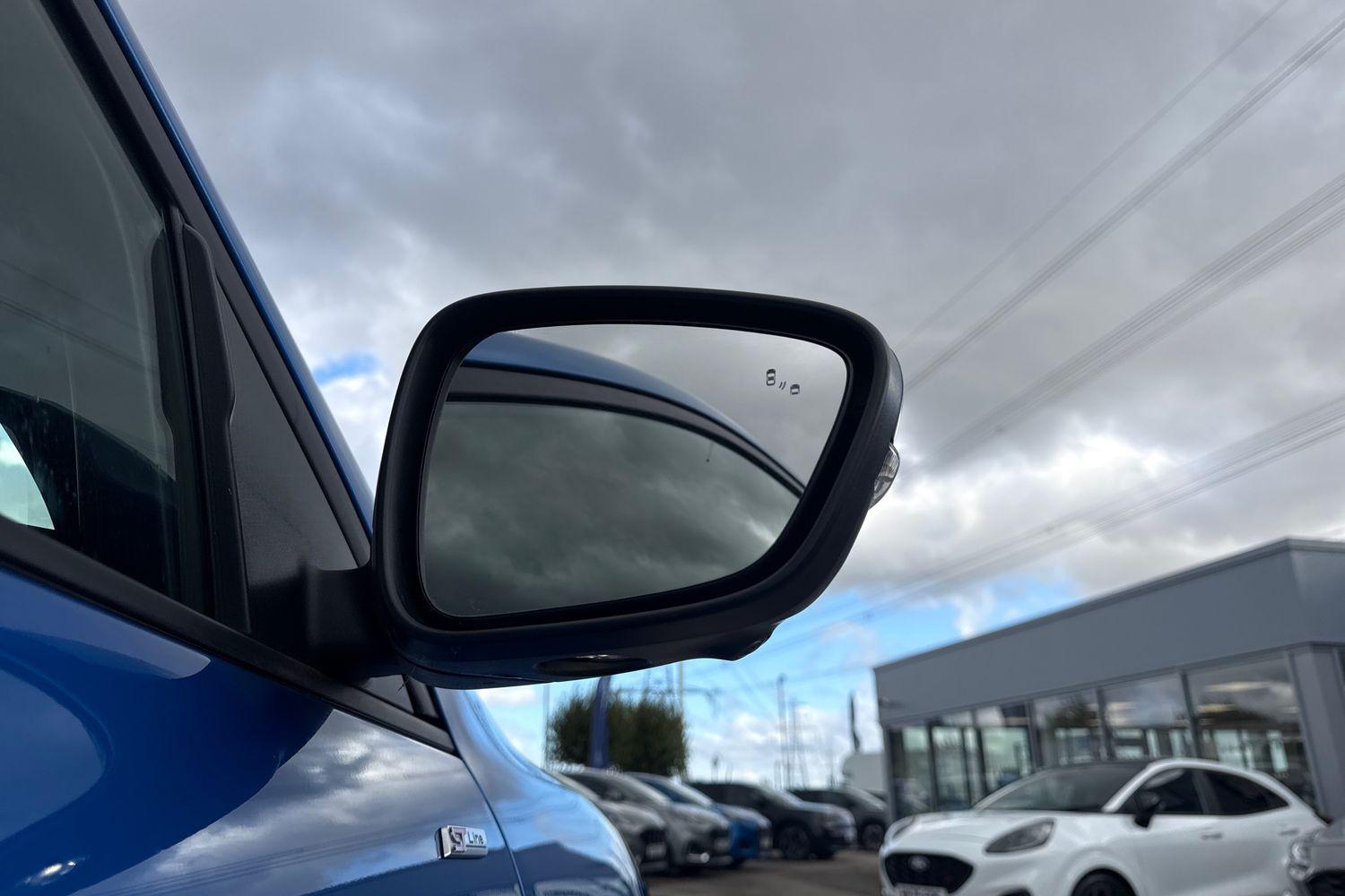 Ford KUGA Photo 26