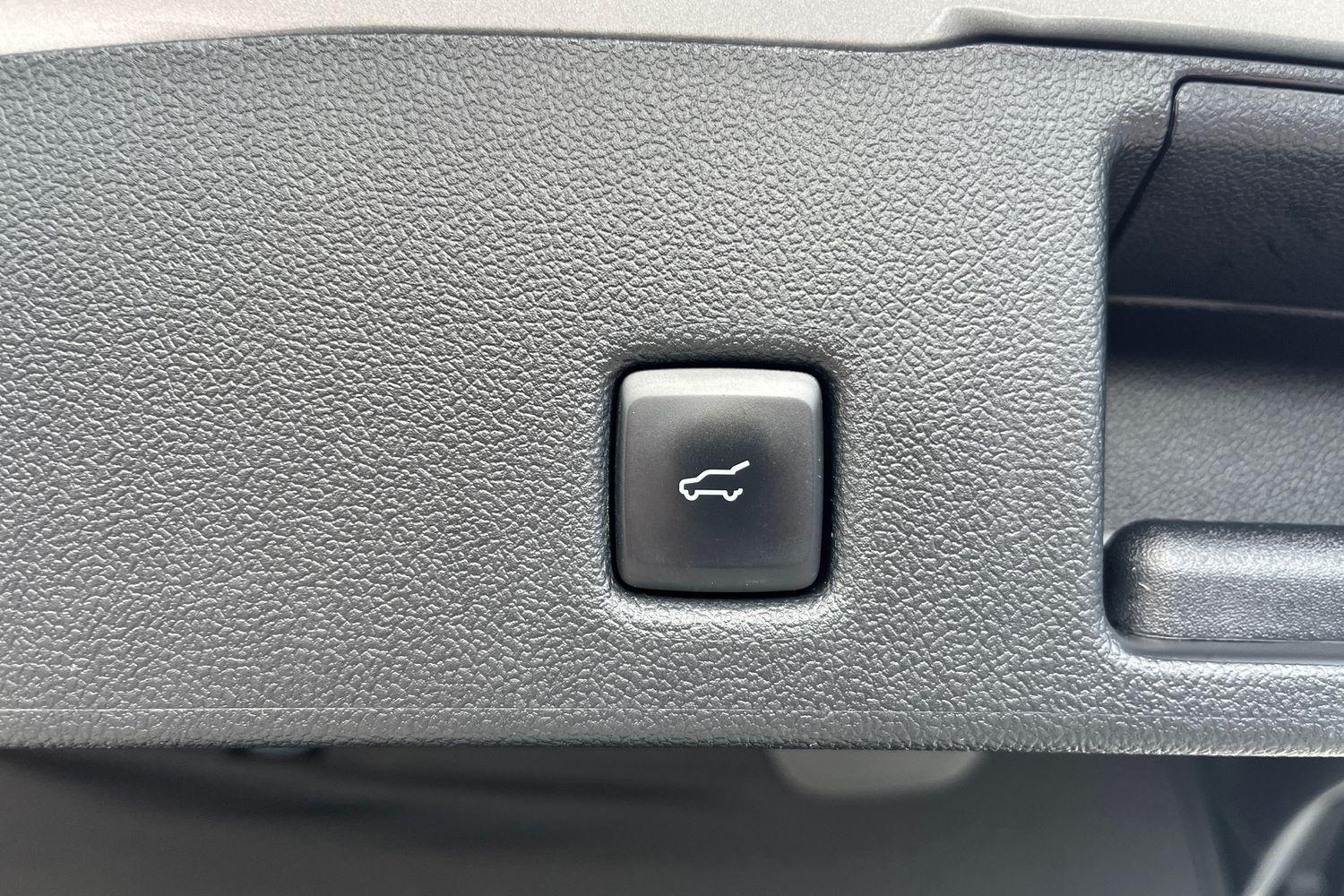 Ford KUGA Photo 22