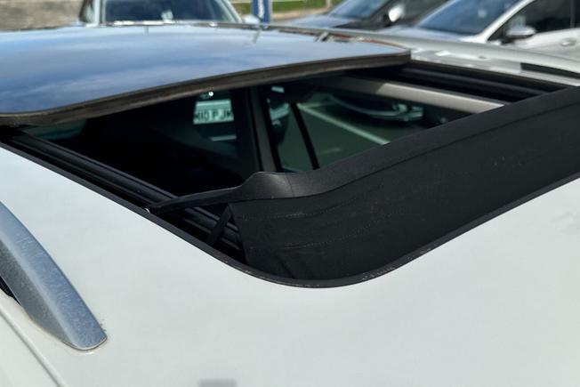 VOLKSWAGEN Tiguan Photo 21