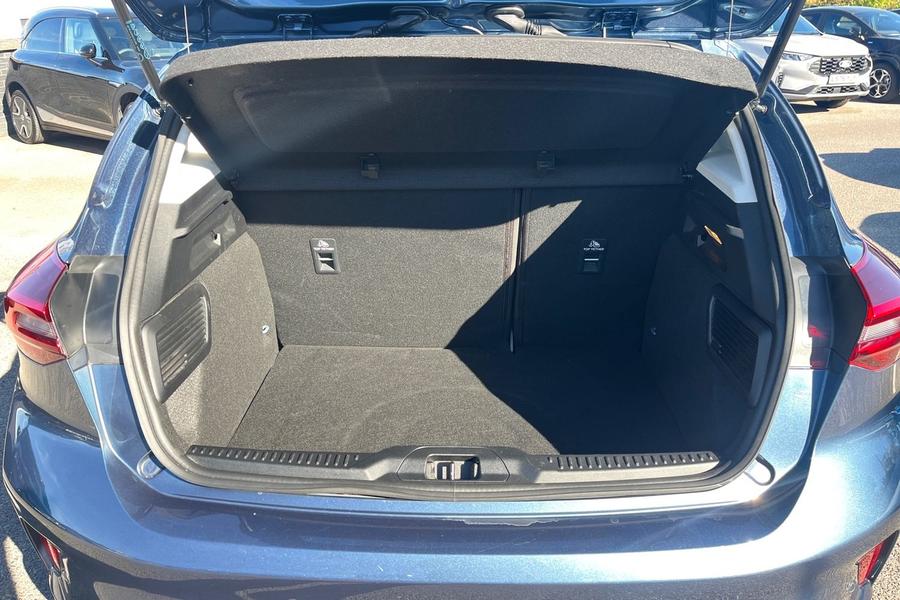 Ford Focus Photo autoimg-eb420dcdf58e7fc50d55237b367e355e6ce6c613.jpg