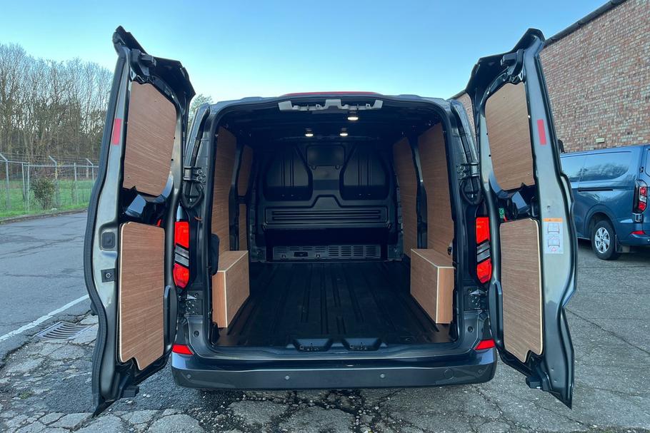 Used Ford TRANSIT CUSTOM 6