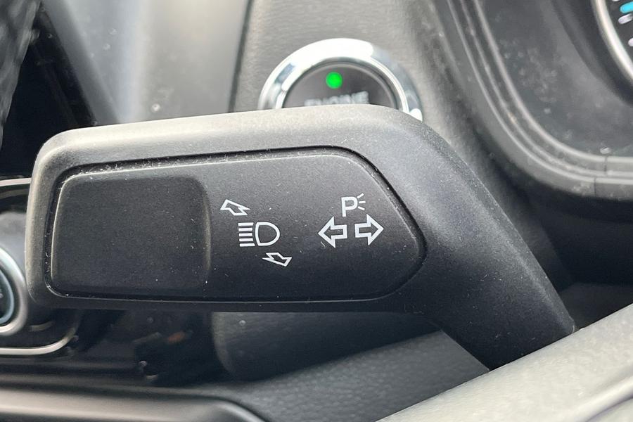 Ford Ecosport Photo autoimg-eb4e96f9b13d112c7fab0348545c8d43adcd865f.jpg