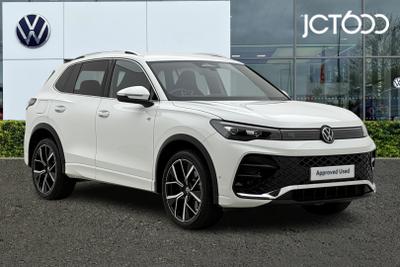 2025 Volkswagen Tiguan 1.5 TSI eHybrid 19.7kWh R-Line SUV 5dr Petrol Plug-in Hybrid DSG Euro 6 (s/s) (204 ps) at JCT600