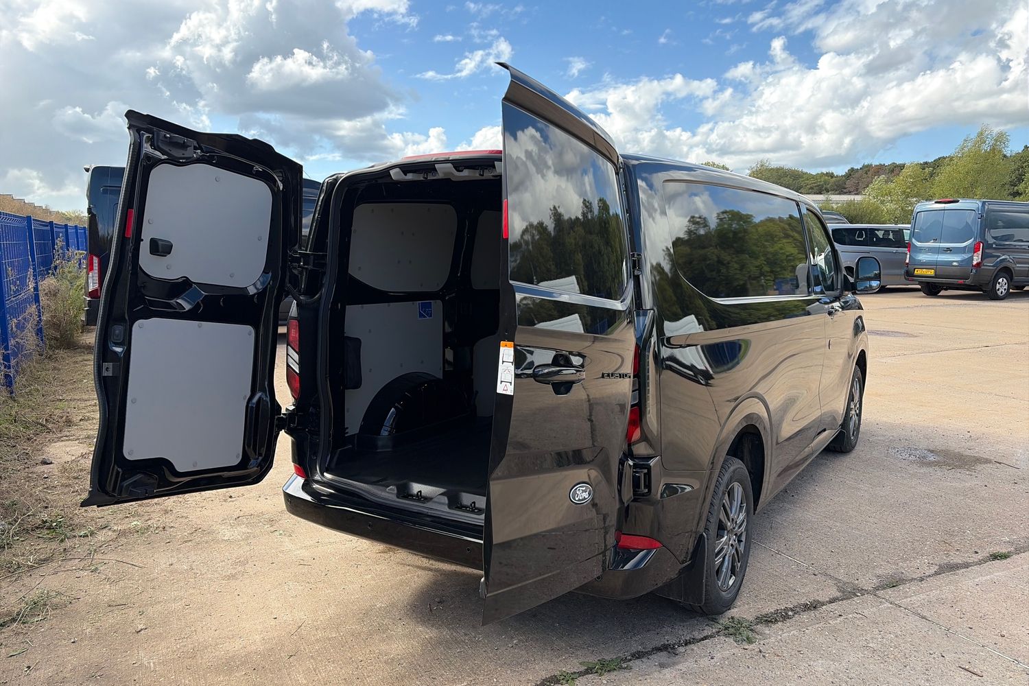 Ford TRANSIT CUSTOM Photo 6