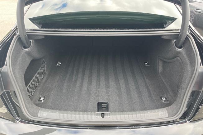 AUDI A6 Photo 12